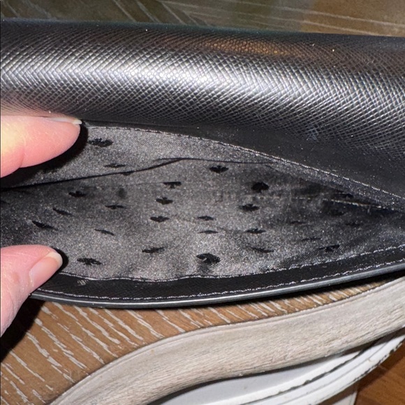 Kate Spade ♠️ Carson Black Saffiano Leather Crossbody - GUC - Picture 10 of 11